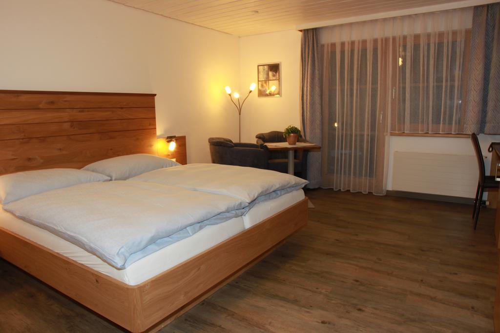 Apartment Madlaina Samnaun Oda fotoğraf